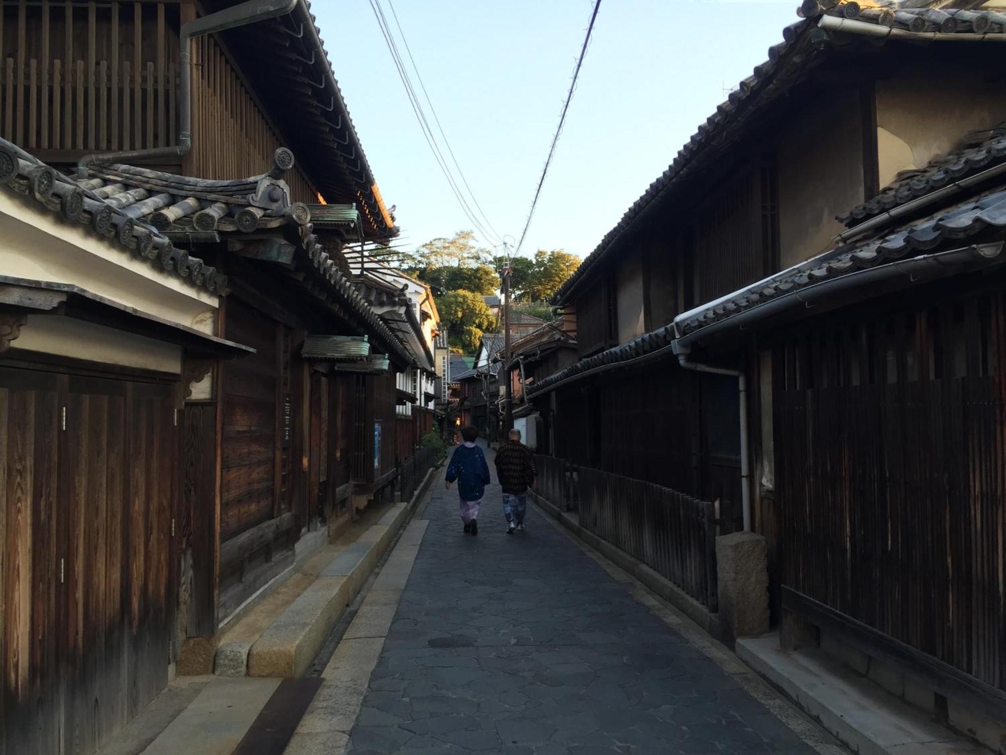 城跡石垣上の絶景古民家宿 鞆城茶屋庵 Tomo Exterior photo